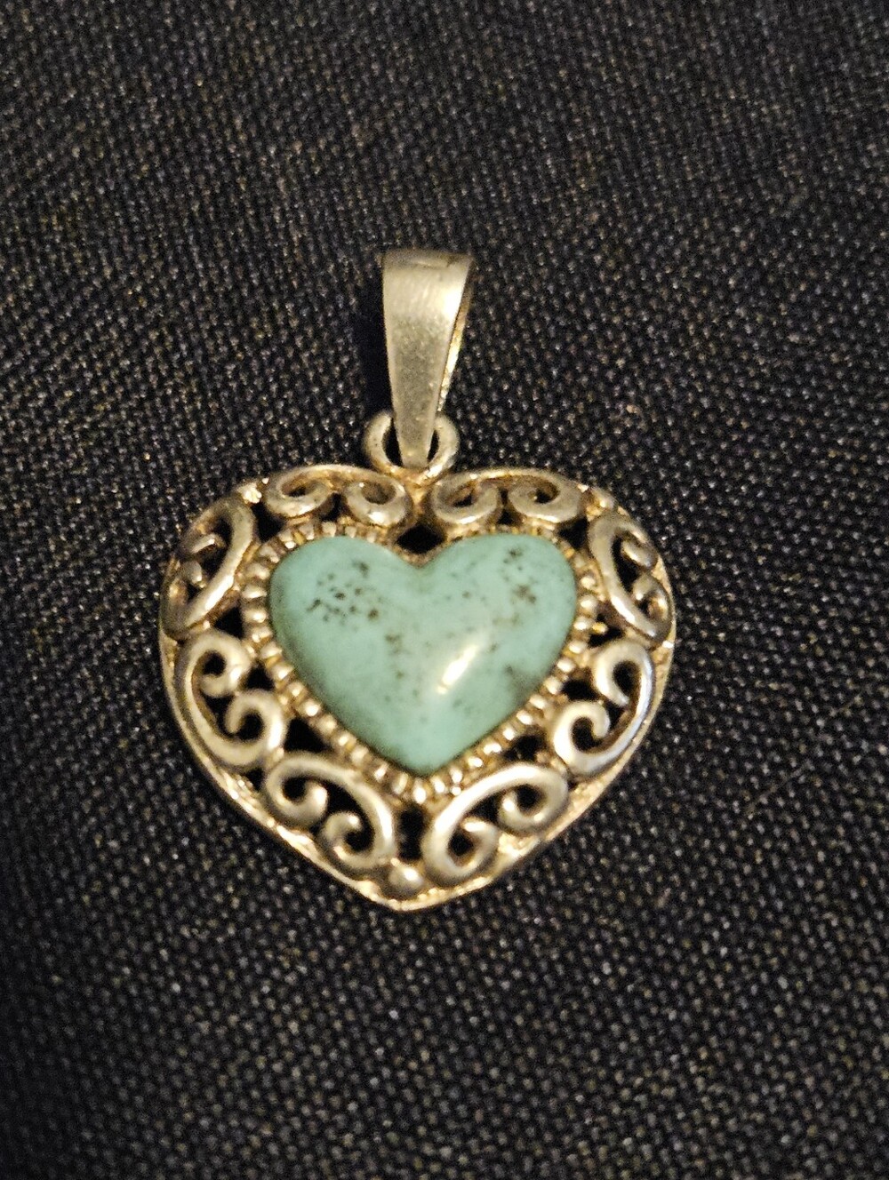Vintage 925 Sterling Silver Turquoise Heart Filigree Pendant Maker Mark WD
